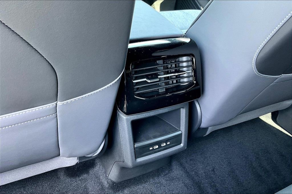 New 2026 Volkswagen ID.4 Pro image 9