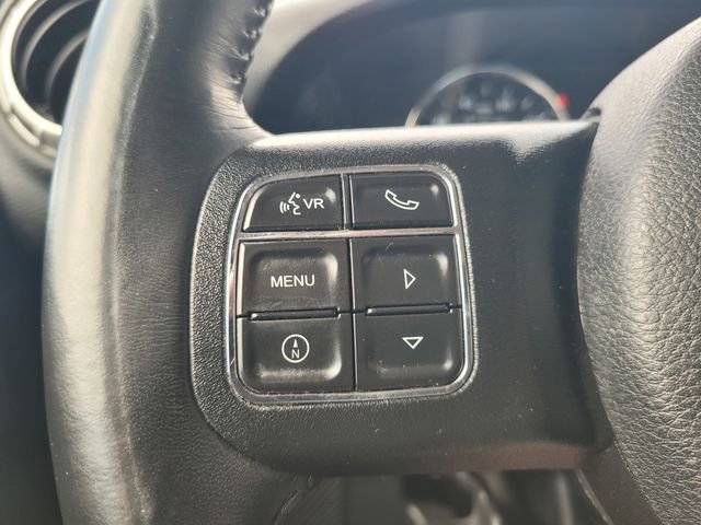 Used 2017 Jeep Wrangler Unlimited Rubicon w/ Connectivity Group AWD/4WD image 27