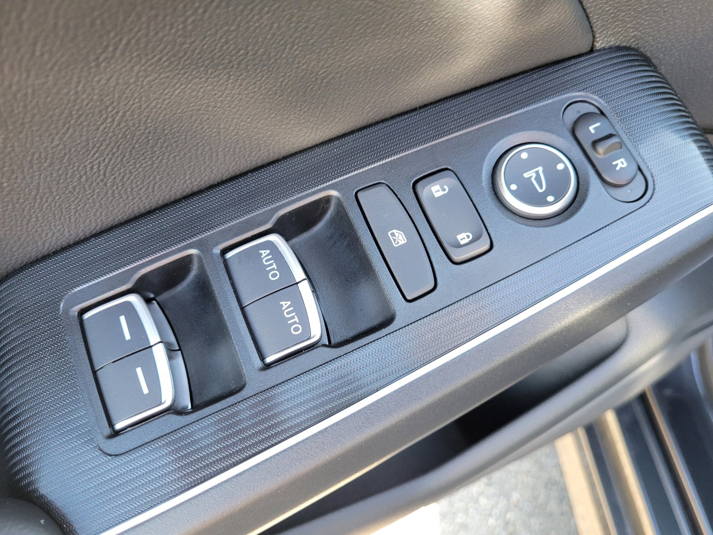 Certified 2025 Honda Civic Sport Touring image 20