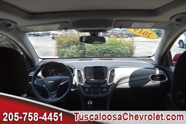 Certified 2019 Chevrolet Equinox LT w/ Sun & Navigation Package FWD image 3