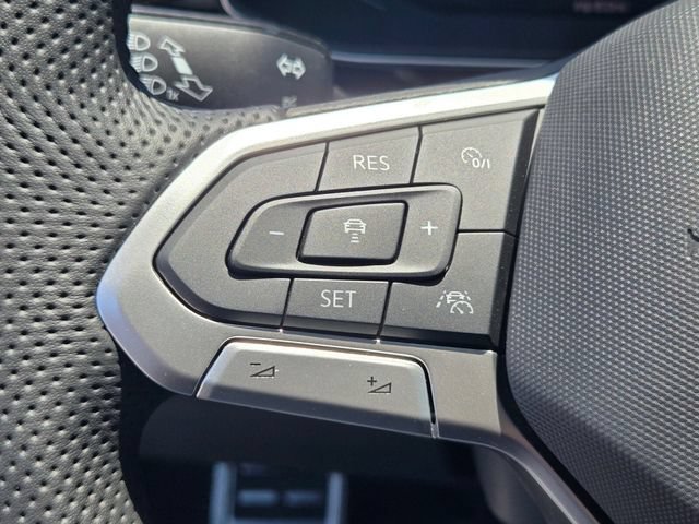 New 2026 Volkswagen Jetta GLI Autobahn FWD image 24