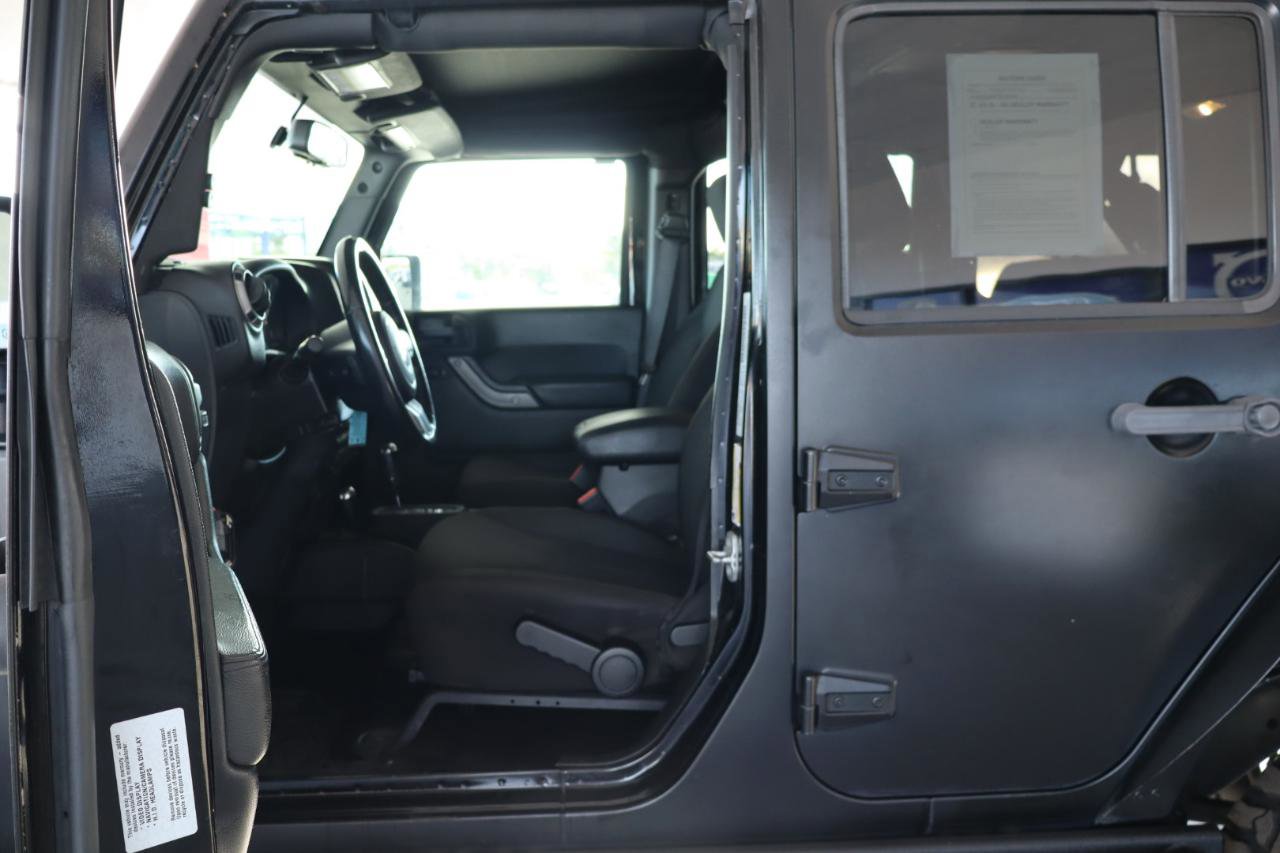 Used 2016 Jeep Wrangler Unlimited Sport image 16