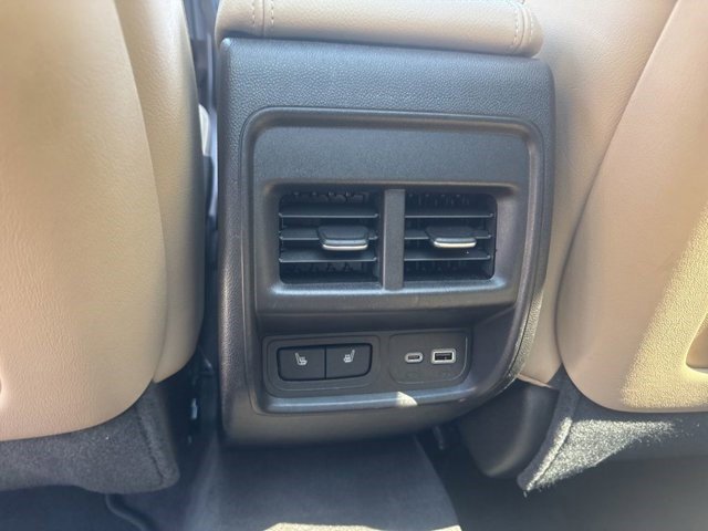 Certified 2025 Cadillac XT4 Premium Luxury image 30