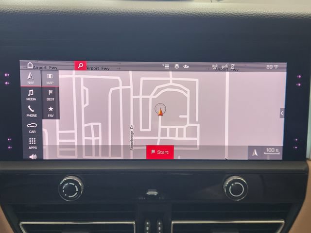 Used 2022 Porsche Macan S AWD/4WD image 5