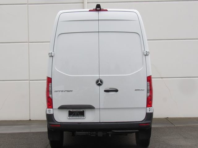 Used 2025 Mercedes-Benz Sprinter 2500 image 7