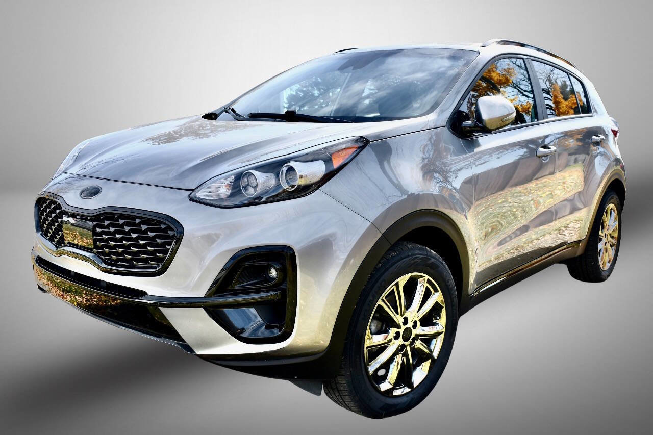 Used 2022 Kia Sportage Nightfall Edition w/ Nighfall AWD Premium Package image 3