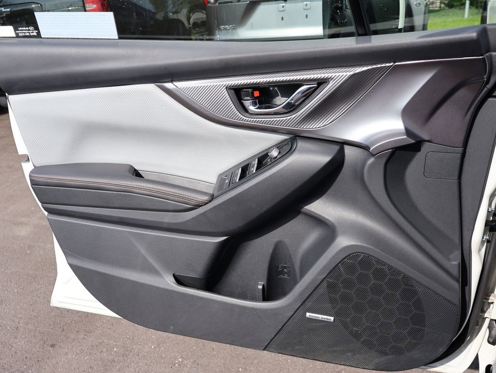 Used 2023 Subaru Crosstrek 2.5i Limited w/ Popular Package #3 image 30