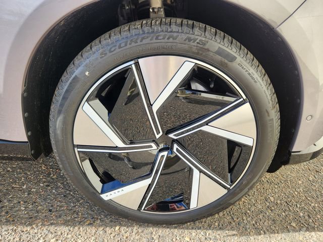 New 2026 Volvo EX90 Ultra image 17