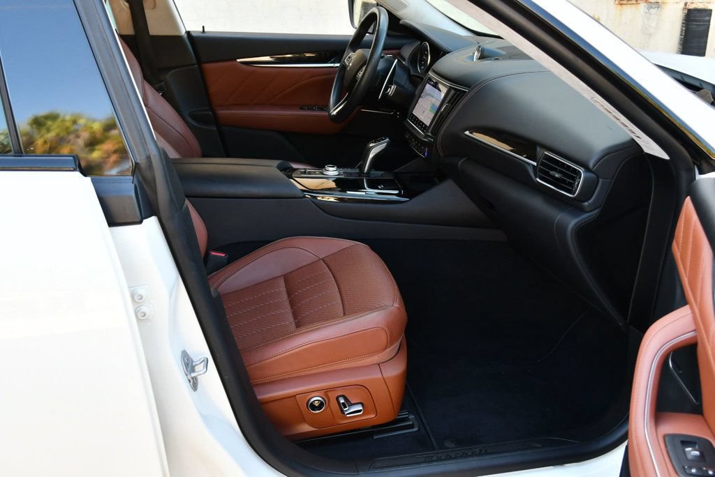 Used 2022 Maserati Levante Modena AWD/4WD image 58