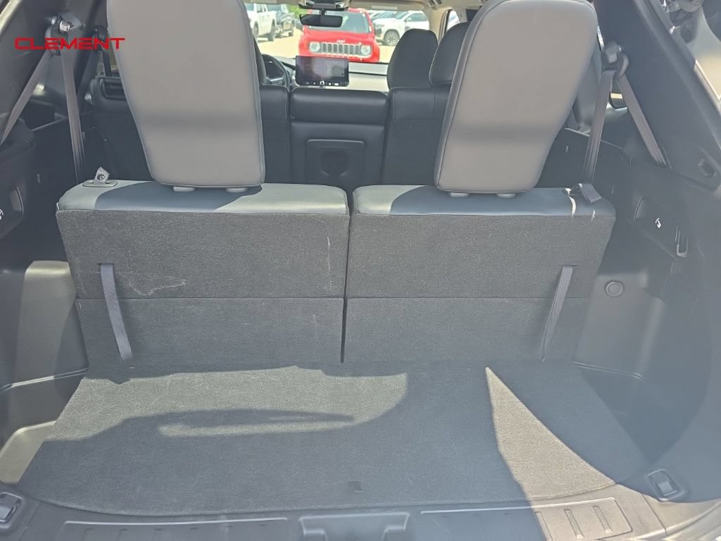 Used 2025 Mitsubishi Outlander SE AWD/4WD image 26