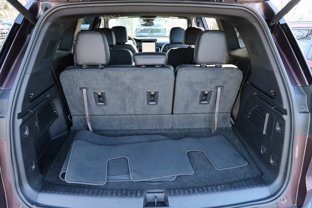 Used 2024 GMC Acadia Elevation image 26