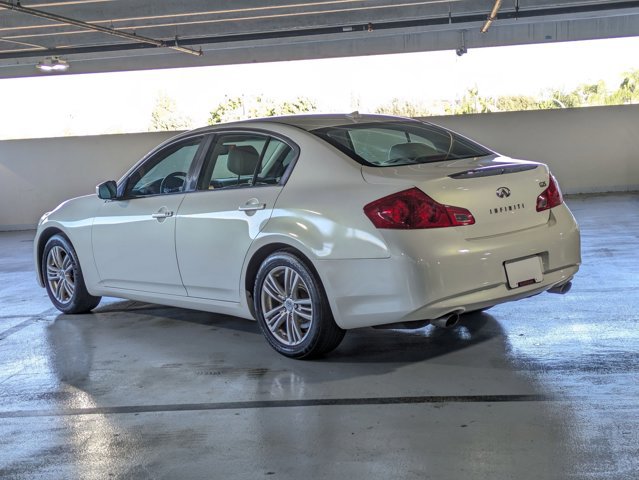 Used 2011 INFINITI G25 Journey image 8