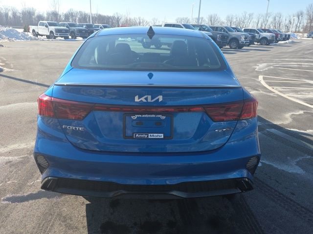 Used 2023 Kia Forte GT-Line w/ GT-Line Premium Package image 9