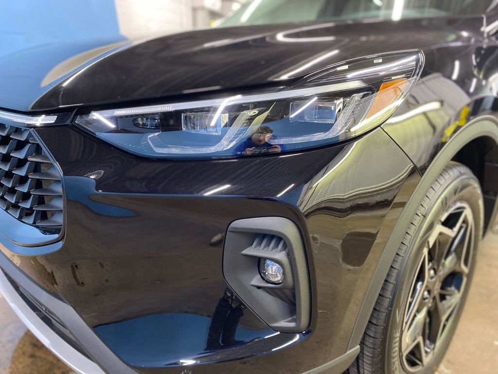 New 2026 Ford Escape Platinum w/ Premium Technology Package image 6