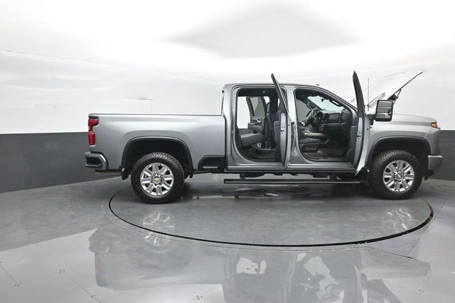 Used 2024 Chevrolet Silverado 2500 High Country w/ High Country Premium Package AWD/4WD image 46