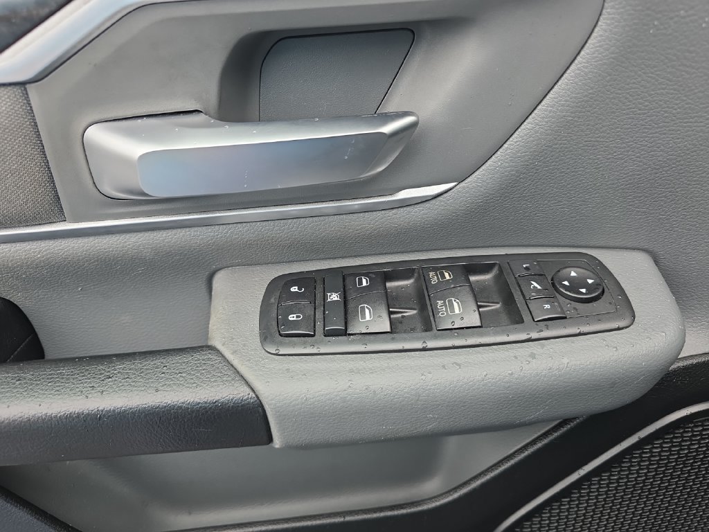 Used 2020 RAM 1500 Big Horn AWD/4WD image 14
