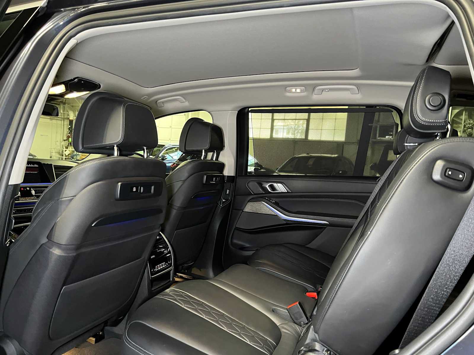 Used 2019 BMW X7 xDrive50i w/ Premium Package AWD/4WD image 22