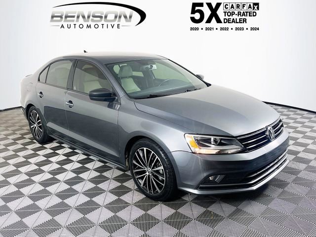 Used 2016 Volkswagen Jetta Sport FWD image 1