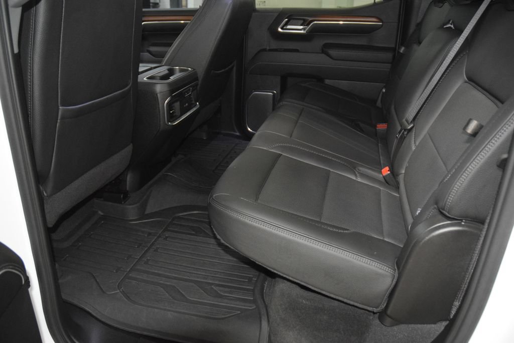 Used 2024 GMC Sierra 1500 Denali w/ Denali Reserve Package AWD/4WD image 45