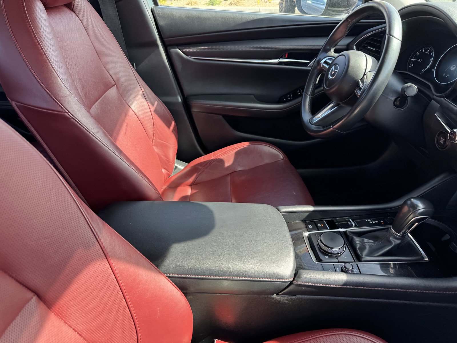 Used 2023 MAZDA MAZDA3 s image 8