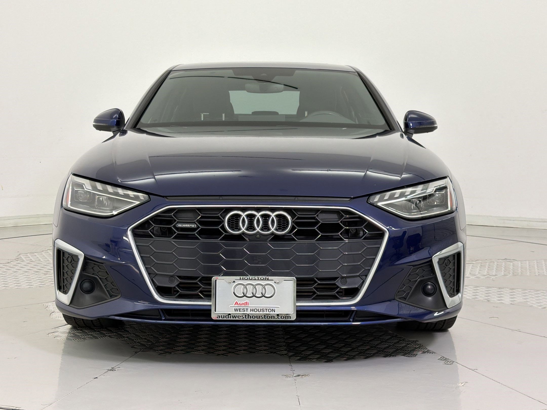 Used 2023 Audi A4 2.0T Premium Plus w/ Premium Plus Package image 6