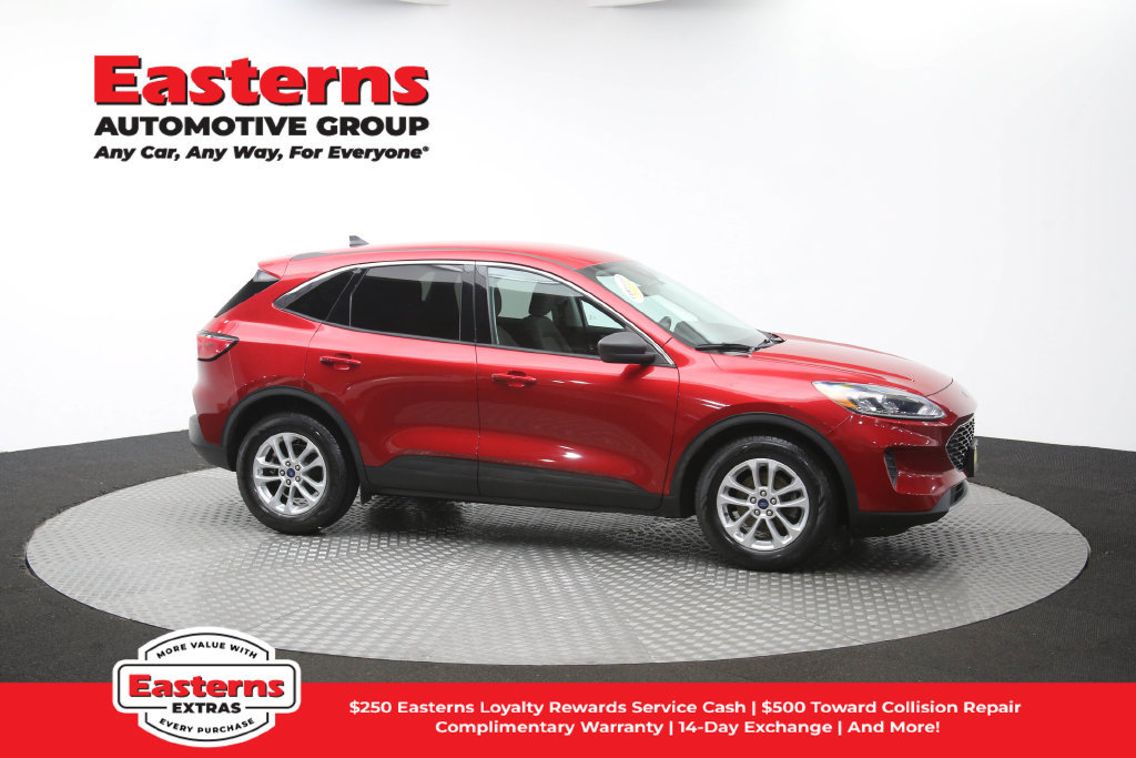 Used 2022 Ford Escape SE w/ Convenience Package FWD image 49