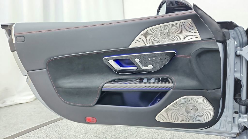 Used 2024 Mercedes-Benz SL 63 AMG SL 63 AMG image 18