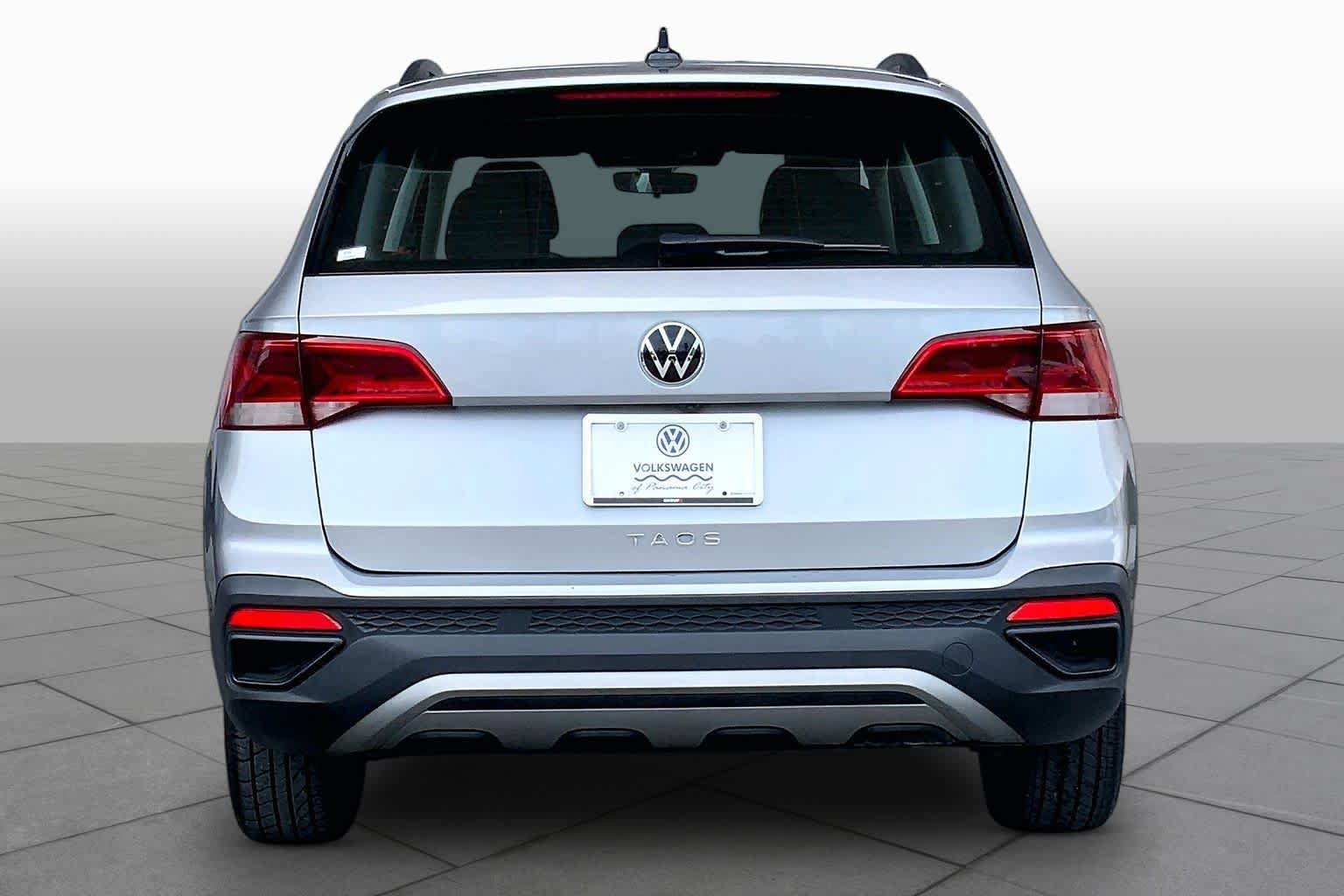 Used 2024 Volkswagen Taos S FWD image 5