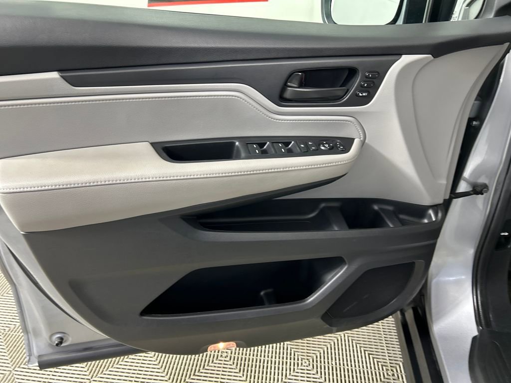 Used 2024 Honda Odyssey EX-L image 9