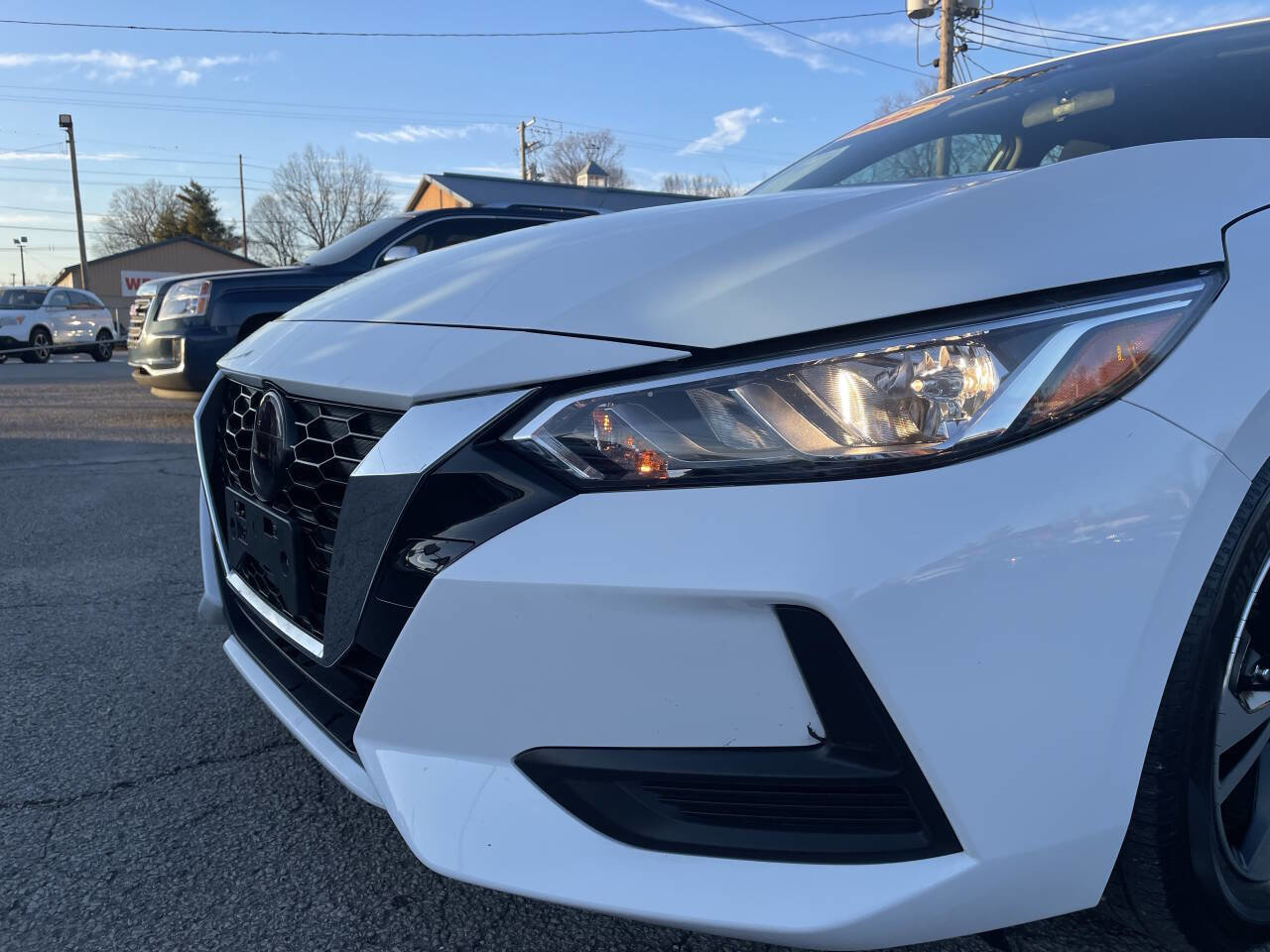 Used 2023 Nissan Sentra SV FWD image 11