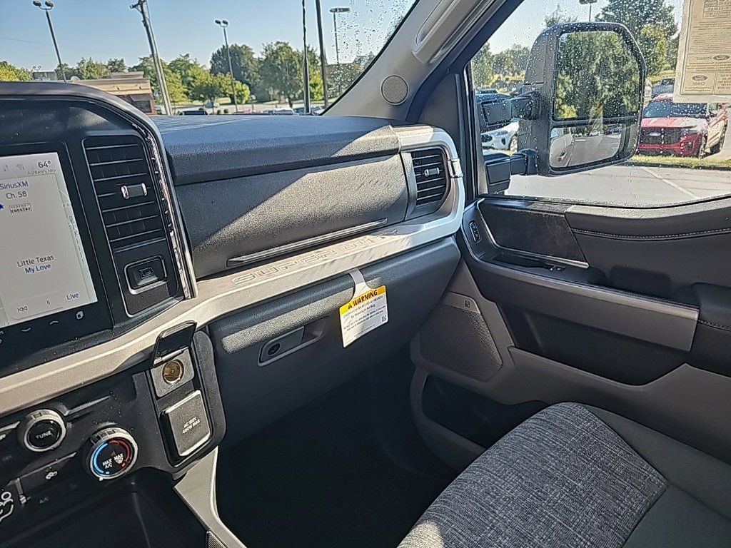 New 2026 Ford F250 XLT w/ XLT Premium Package image 20