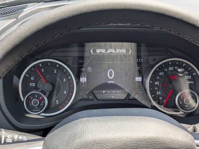 New 2026 RAM 3500 Big Horn AWD/4WD image 31