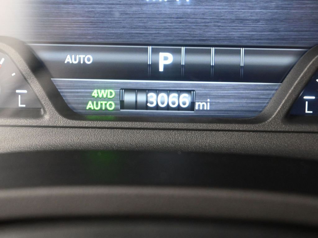 Used 2026 RAM 1500 Laramie w/ Night Edition image 34