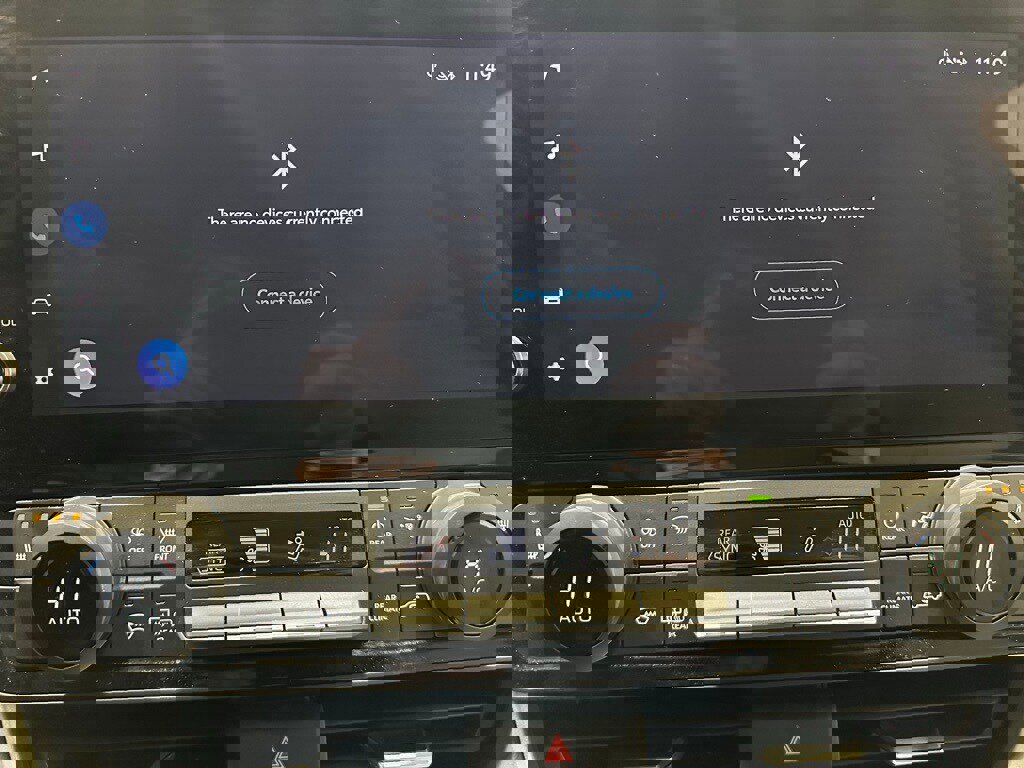 Used 2025 Toyota Grand Highlander AWD image 29