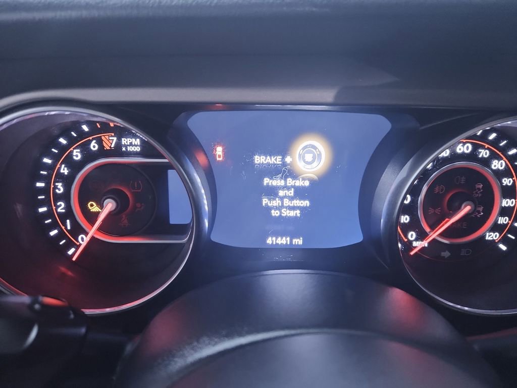 Used 2020 Jeep Gladiator Rubicon AWD/4WD image 15