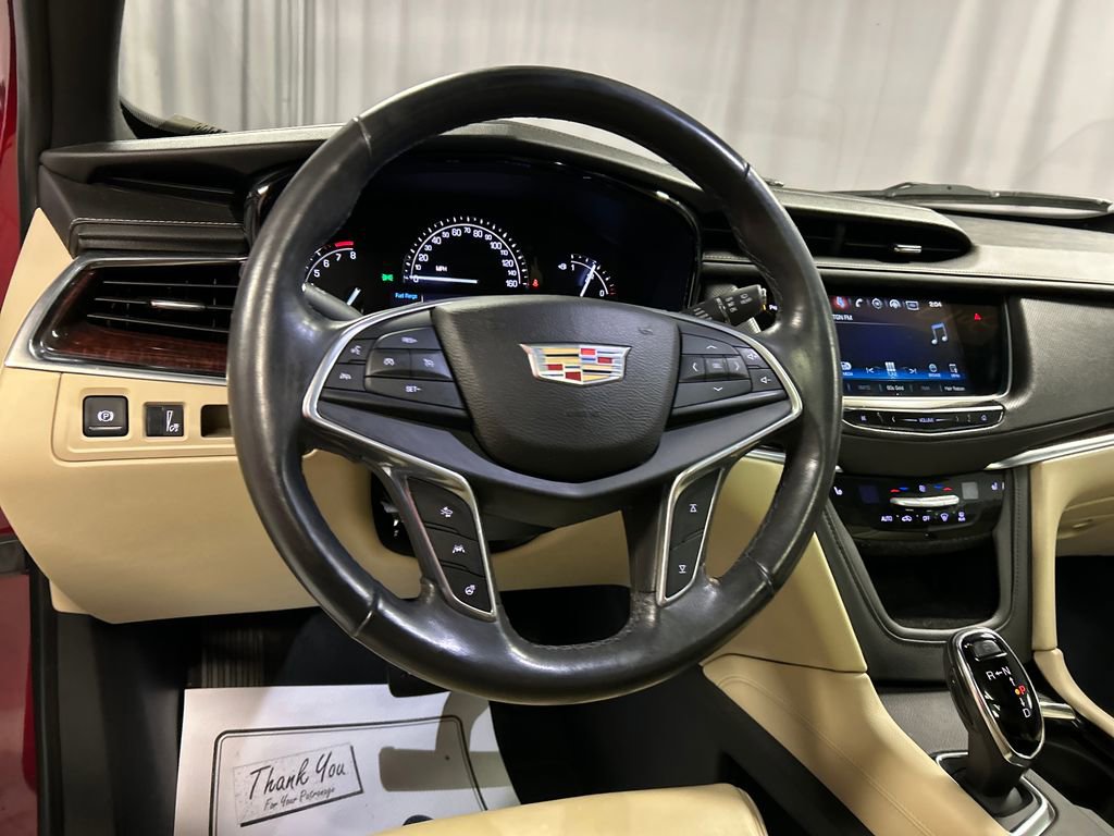 Used 2017 Cadillac XT5 Luxury w/ Driver Awareness Package image 13