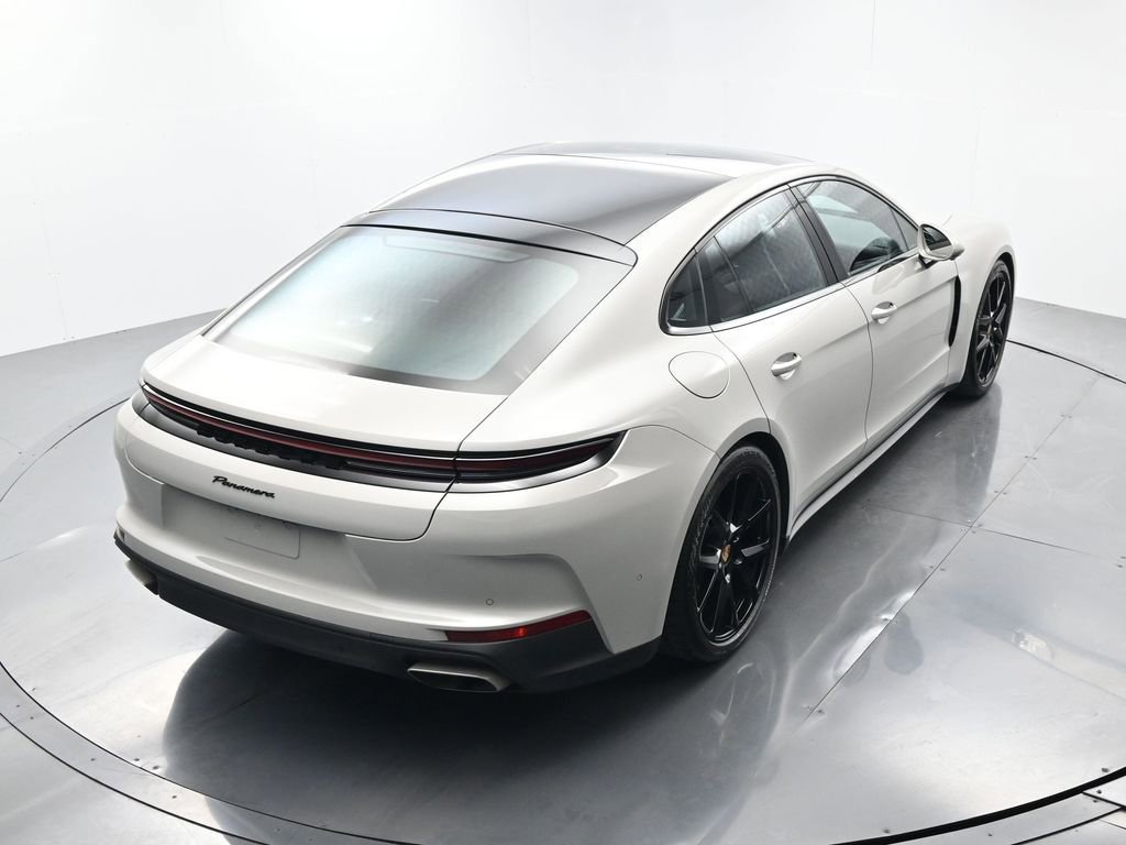 Certified 2025 Porsche Panamera image 39