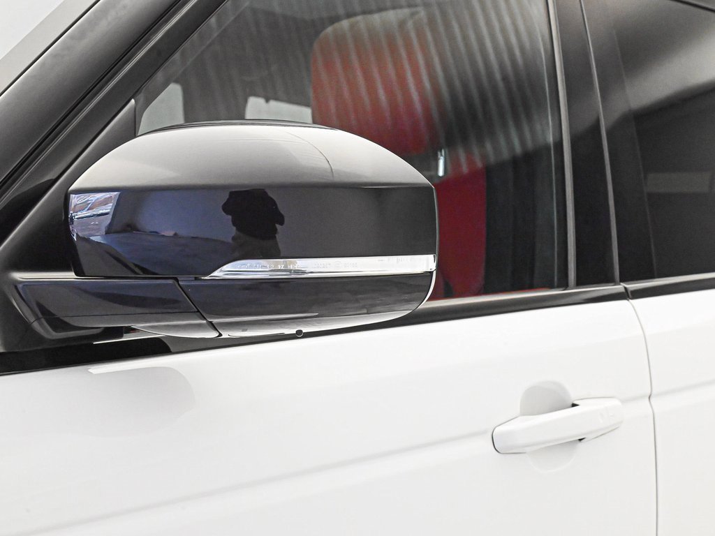 Used 2020 Land Rover Range Rover Sport HSE Dynamic image 47