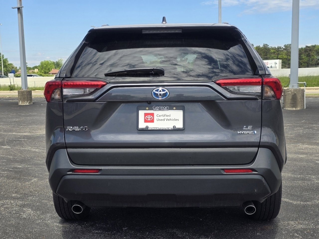 Used 2024 Toyota RAV4 LE AWD/4WD image 14