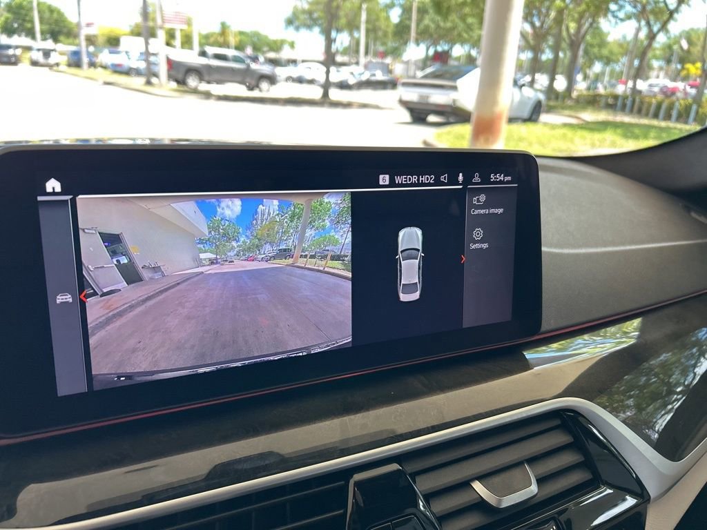 Used 2023 BMW 540i w/ M Sport Package image 8