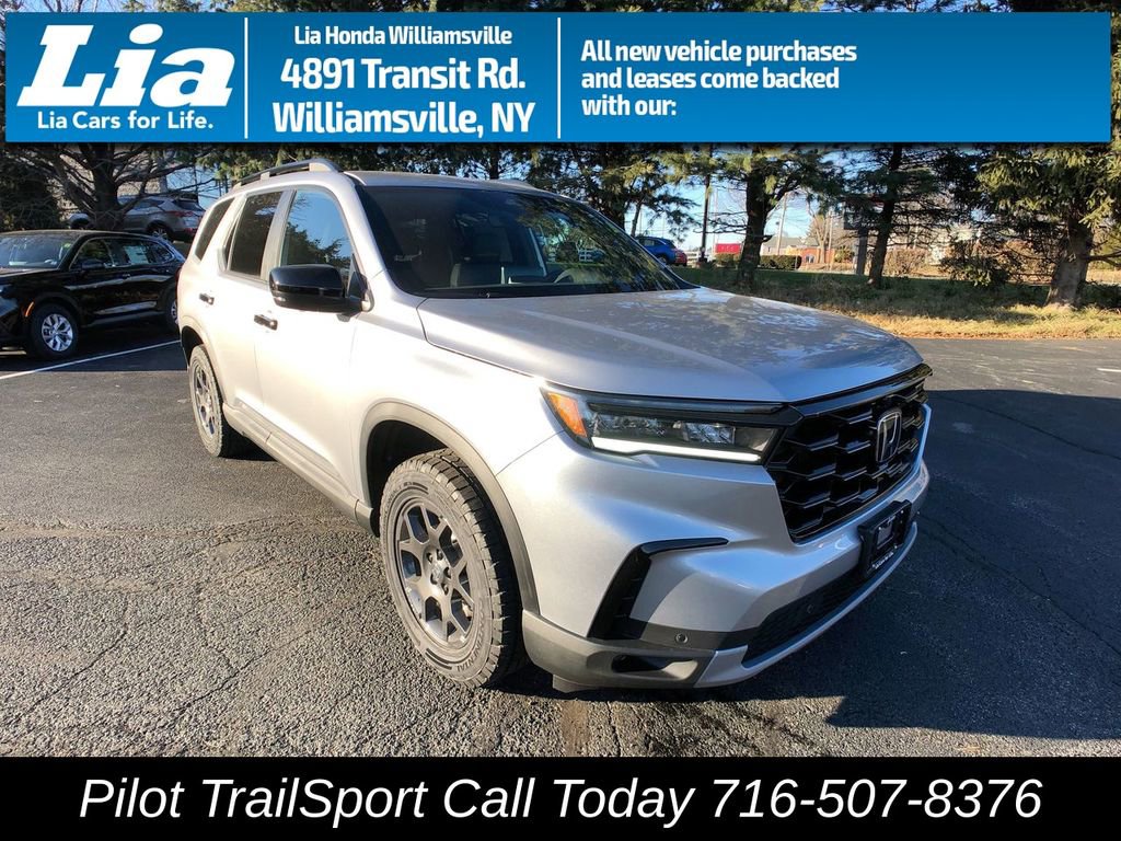 New 2025 Honda Pilot TrailSport