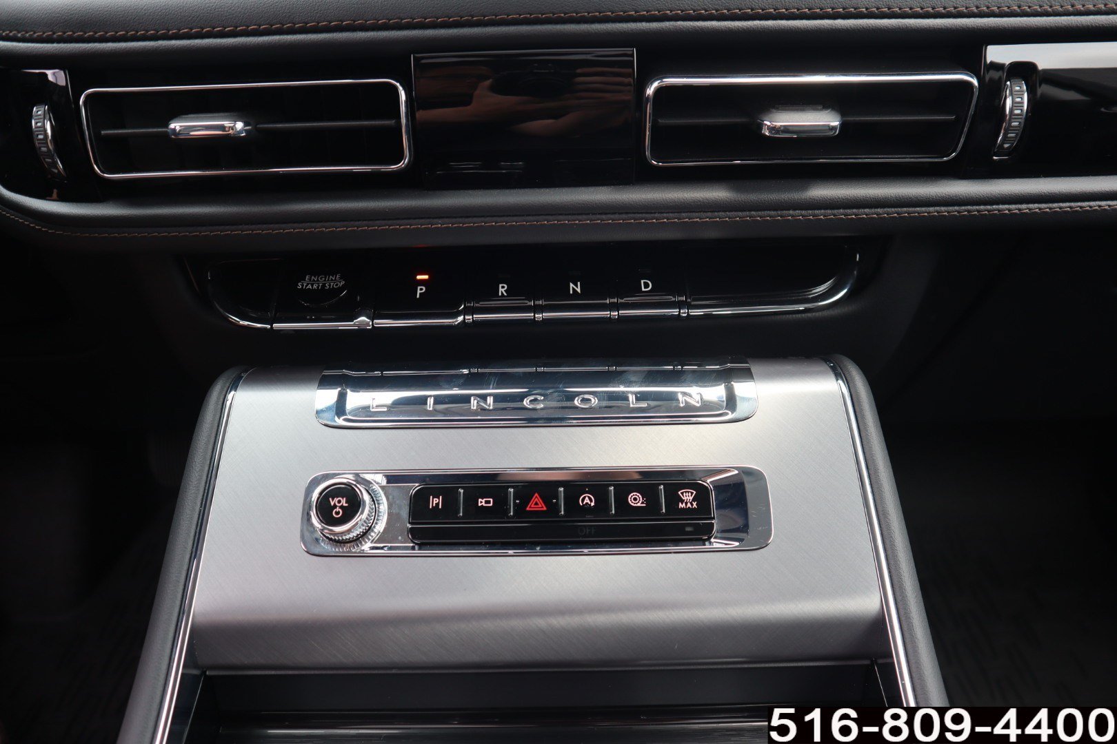 Used 2026 Lincoln Aviator AWD image 16