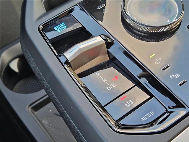 Used 2026 BMW iX xDrive45 image 14