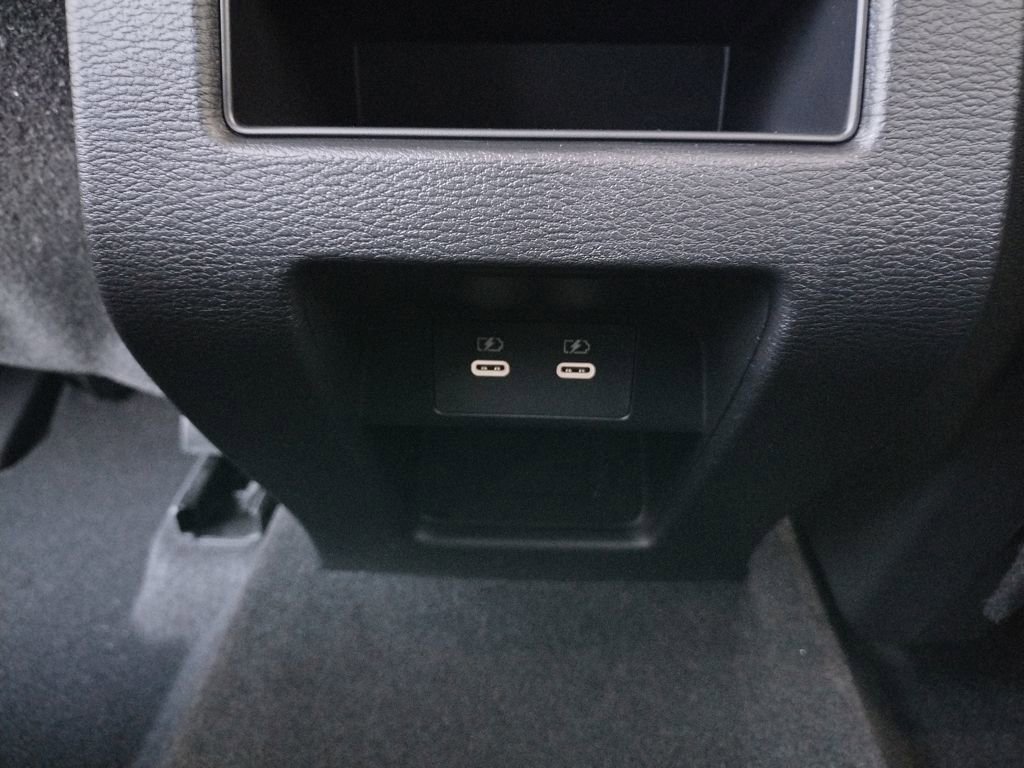 New 2026 Mitsubishi Outlander SE image 26