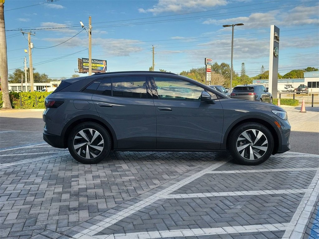 Used 2024 Volkswagen ID.4 2WD image 6