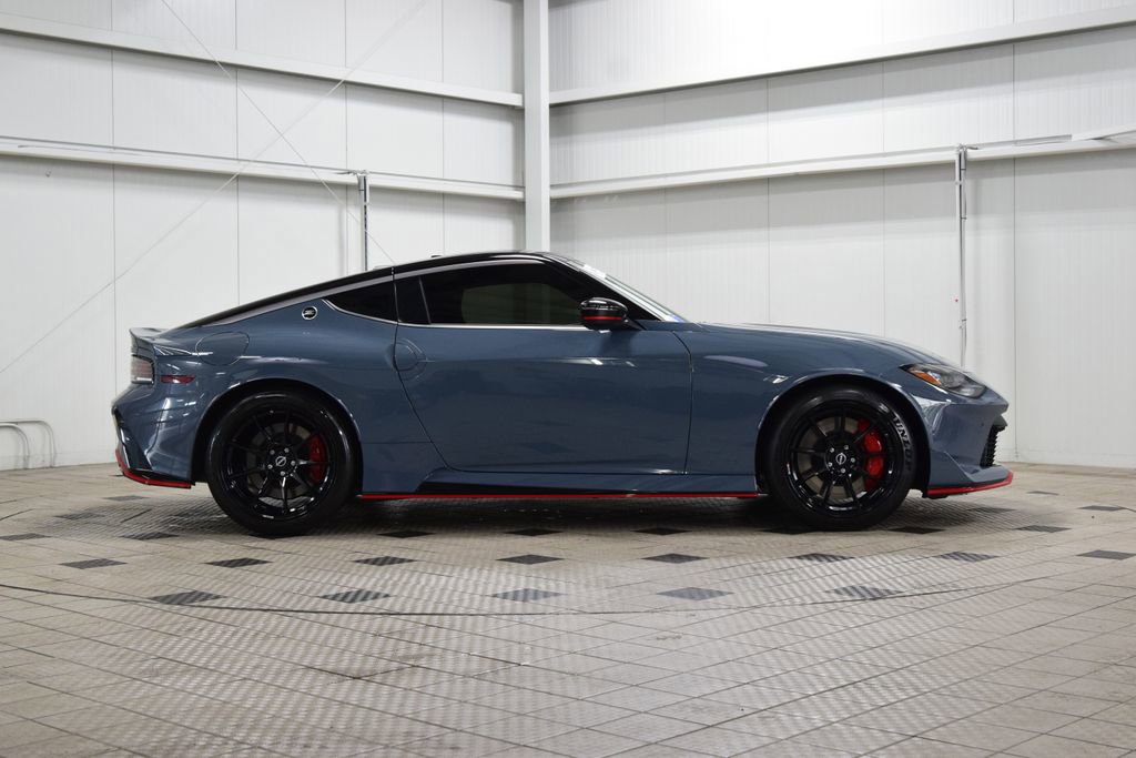 Used 2024 Nissan Z NISMO w/ Floor Mat Package RWD image 9