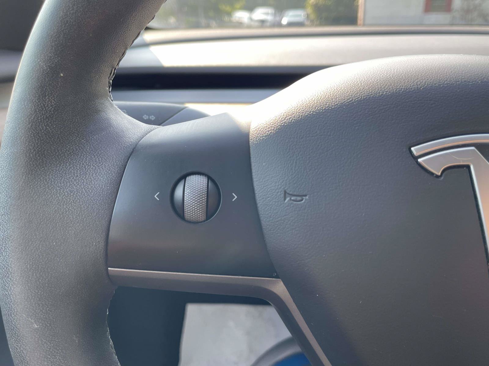 Used 2021 Tesla Model 3 Standard Range Plus RWD image 17