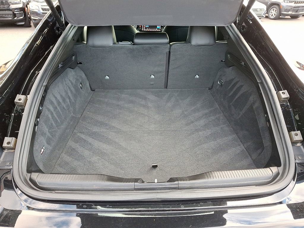 Used 2024 Dodge Charger R/T w/ Plus Group image 30