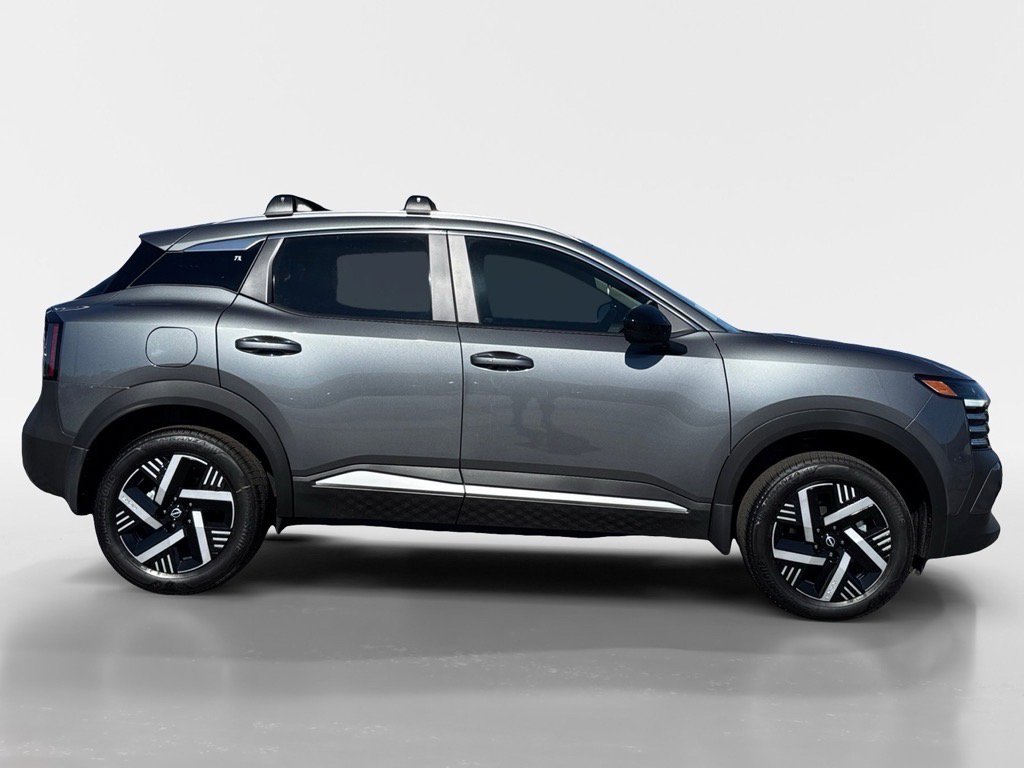 New 2026 Nissan Kicks SV w/ SV Premium Package image 7