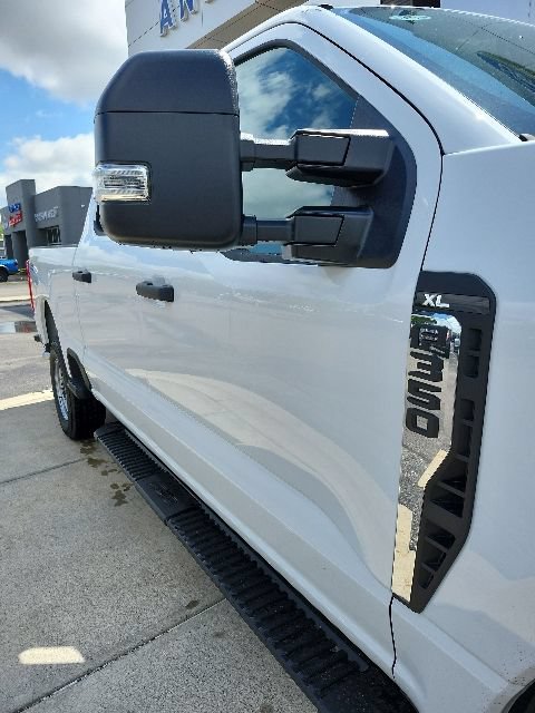 New 2026 Ford F350 XL w/ XL Chrome Package AWD/4WD image 11